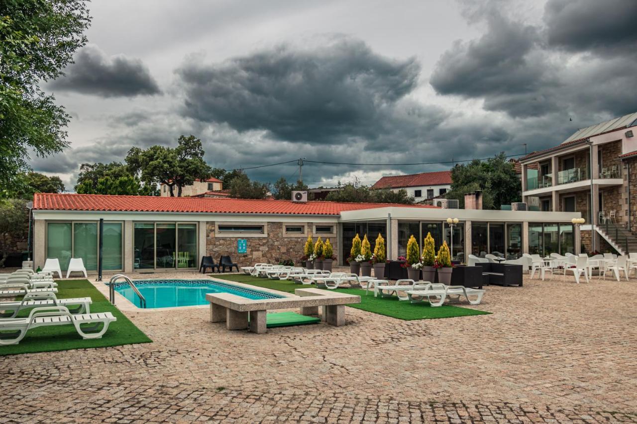 Отель Casas Campo Cimo Da Quinta Миранда-ду-Дору Экстерьер фото