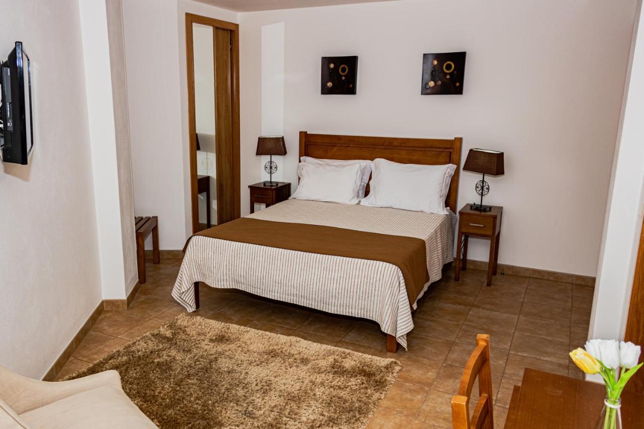 Отель Casas Campo Cimo Da Quinta Миранда-ду-Дору Экстерьер фото