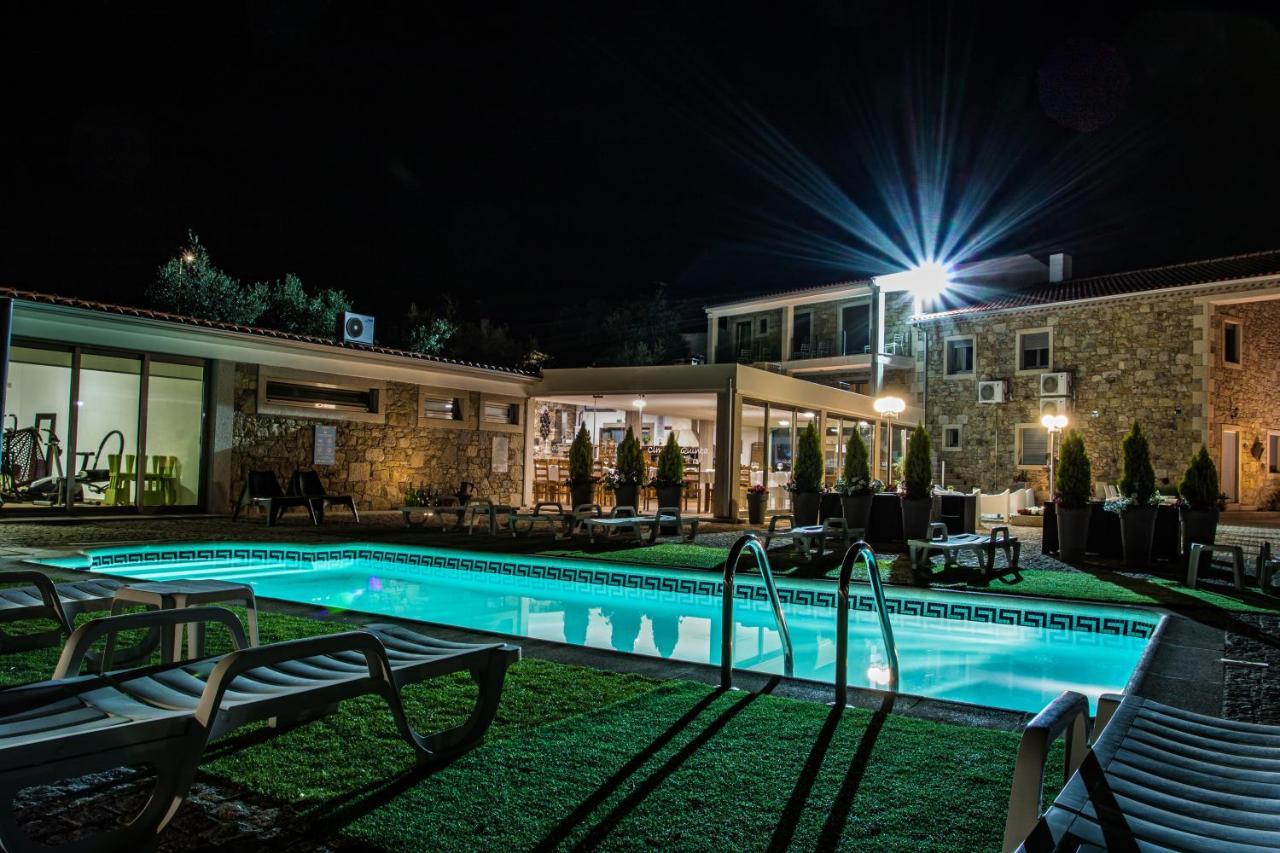 Отель Casas Campo Cimo Da Quinta Миранда-ду-Дору Экстерьер фото