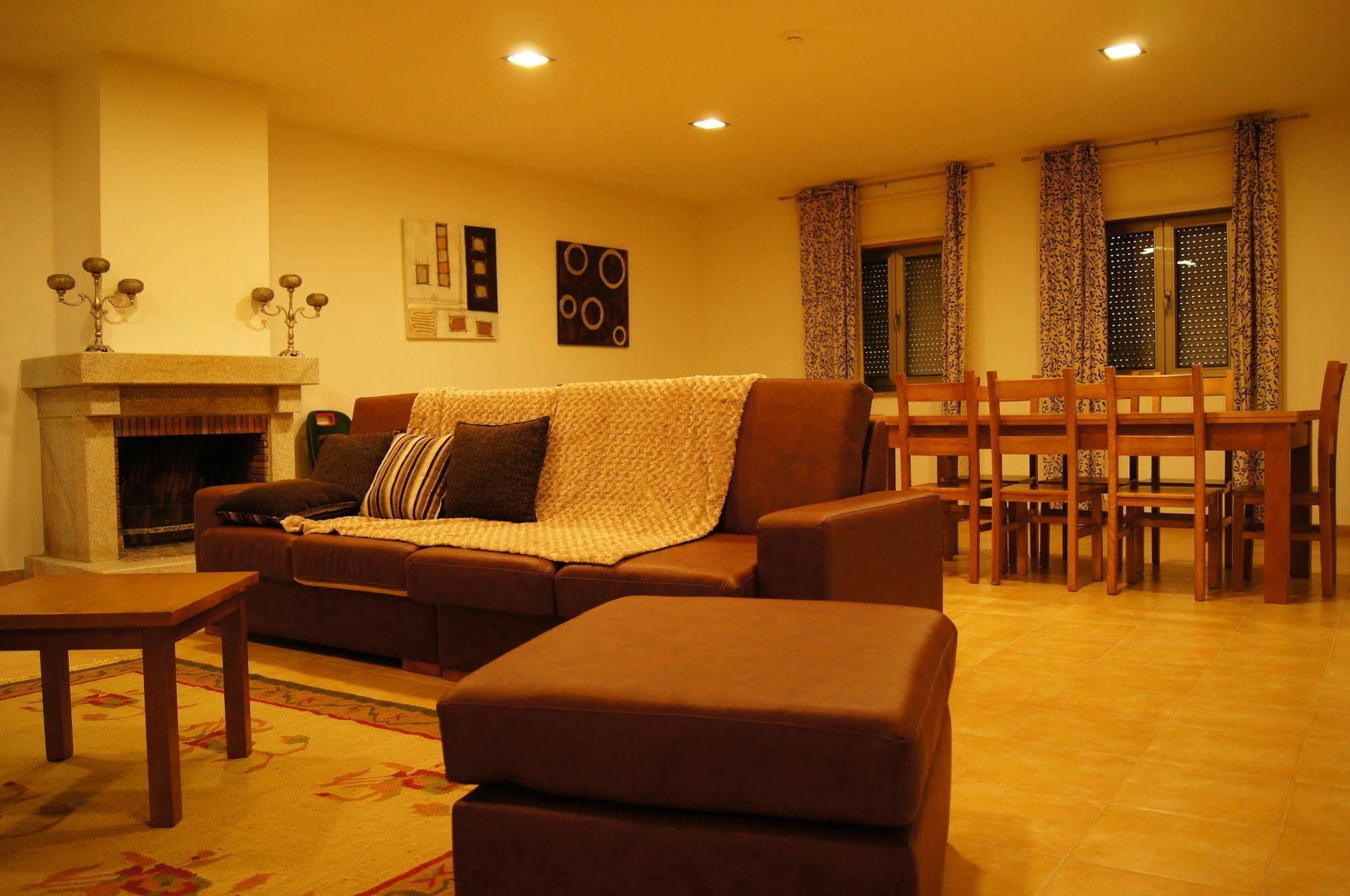 Отель Casas Campo Cimo Da Quinta Миранда-ду-Дору Экстерьер фото